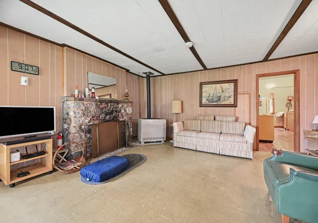 4th image of 45296 15Th Ave, Bloomingdale Township Van Buren, MI 49026 | MLS# 66026036722