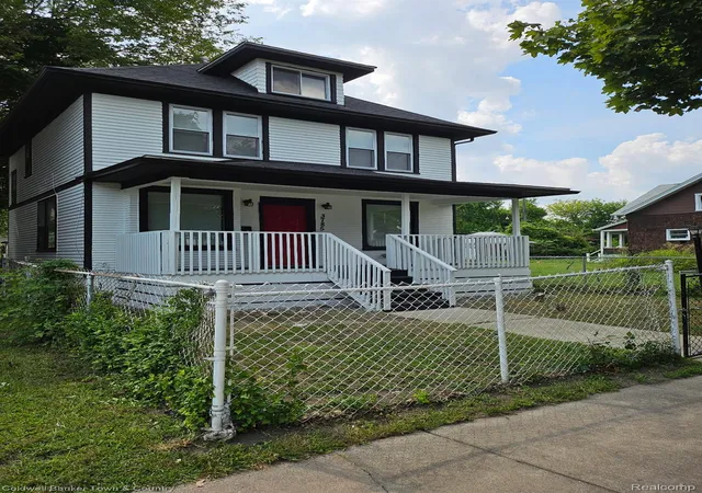 Photo 2 of Single family home for sale at 3785 Burns St, Detroit, MI 48214 | MLS# 20261055210 | Listing updated on 2026-07-31