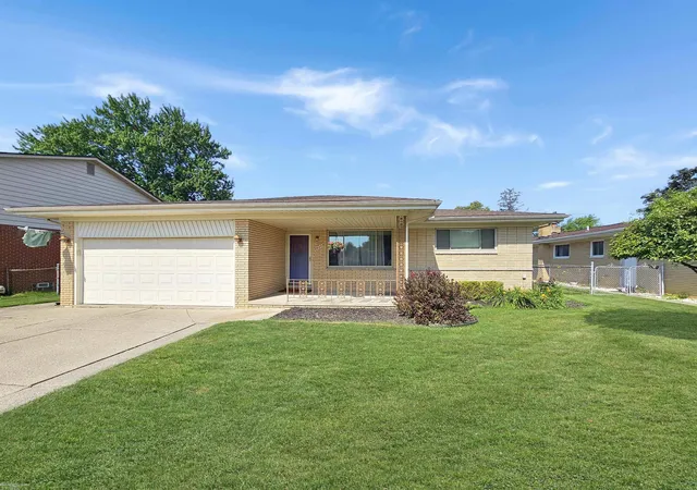 Photo 1 of Single family home for sale at 36203 La Marra Dr, Sterling Heights City Macomb, MI 48310 | MLS# 58050215238 | Listing updated on 2026-07-22