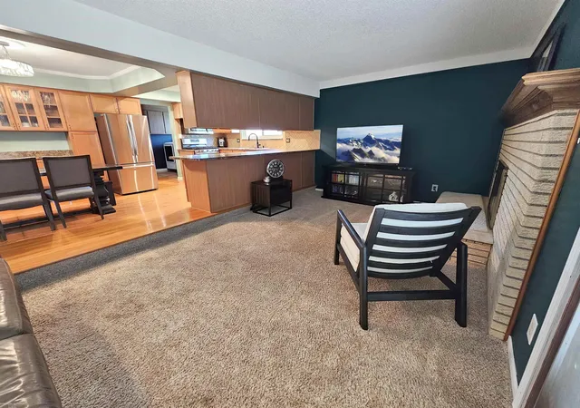 Photo 3 of Single family home for sale at 36203 La Marra Dr, Sterling Heights City Macomb, MI 48310 | MLS# 58050215238 | Listing updated on 2026-07-22