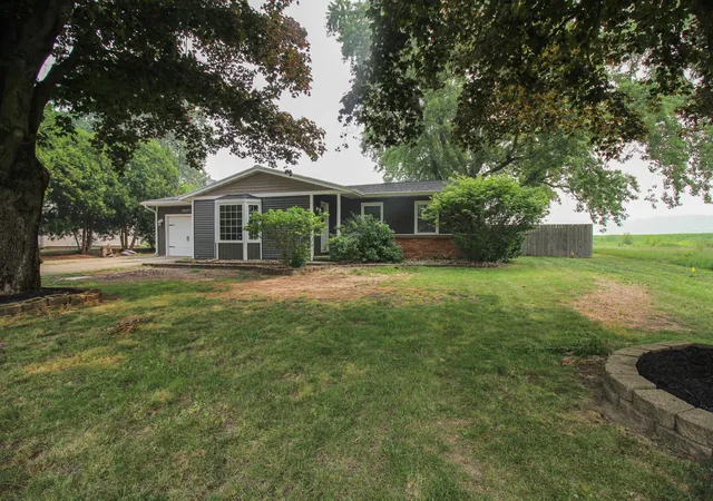 Photo 3 of Single family home for sale at 10577 S Sprinkle Rd, Vicksburg, MI 49097 | MLS# 68026036725 | Listing updated on 2026-09-10