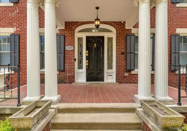 Photo 2 of Single family home for sale at 2007 W Boston Blvd, Detroit, MI 48206 | MLS# 20261055227 | Listing updated on 2026-09-15