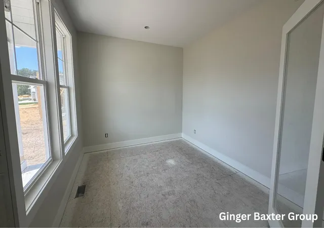 3rd image of 11516 Shoreline Dr #104, Allendale, MI 49401 | MLS# 65026036744
