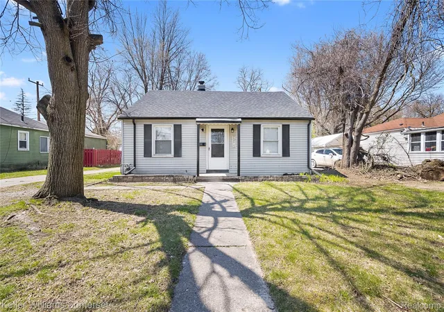 Photo 1 of Single family home for sale at 20015 Five Points St, Redford, MI 48240 | MLS# 20261055252 | Listing updated on 2026-09-11