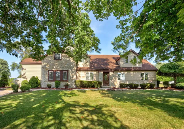 Photo 2 of Single family home for sale at 1090 N Block Rd, Reese, MI 48757 | MLS# 61050215273 | Listing updated on 2026-09-01