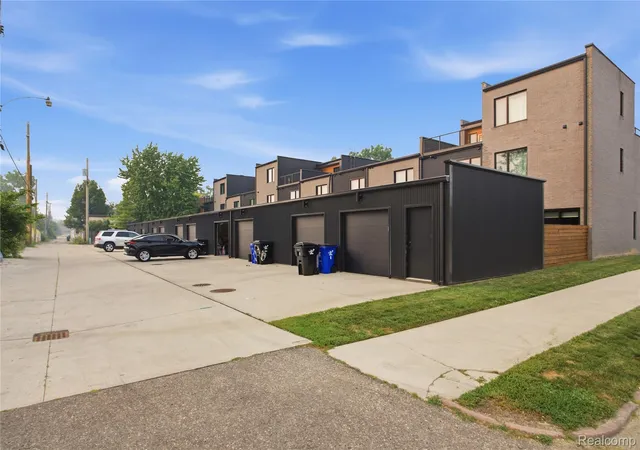 Photo 33 of Condo for sale at 3305 Cochrane St, Detroit, MI 48208 | MLS# 20261055294 | Listing updated on 2026-09-05