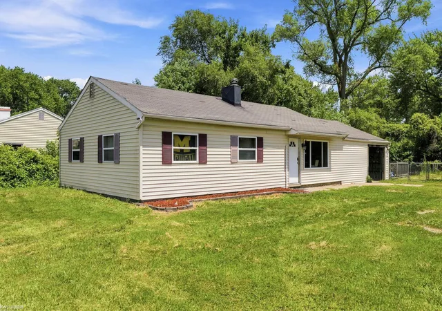 Photo 1 of Sale Pending at 20821 Melborn St, Clinton Township, MI 48036 | MLS# 58050215300 | Listing updated on 2026-08-25