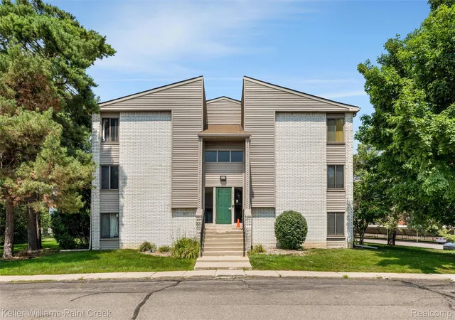 Photo 2 of Condo for sale at 32005 W 12 Mile Rd #205, Farmington Hills, MI 48334 | MLS# 20261055315 | Listing updated on 2026-07-25