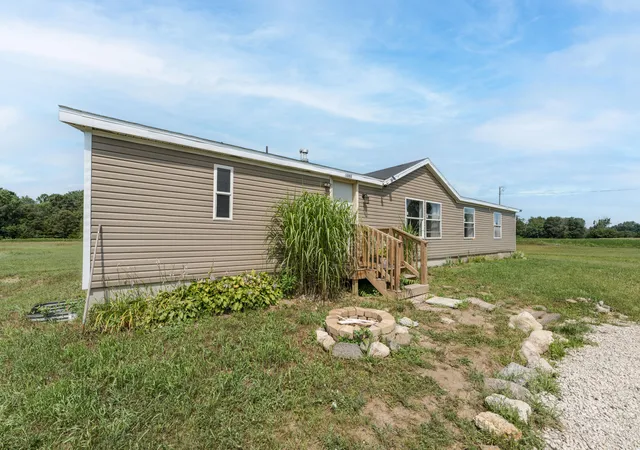 1st image of 1092 61st St, Pullman, MI 49450 | MLS# 69026036806