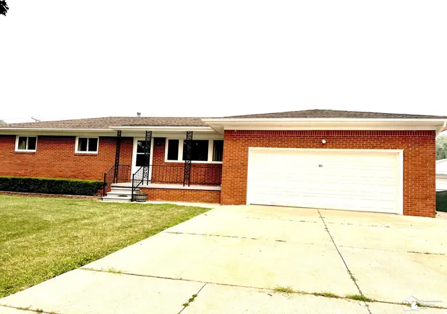 Photo 2 of Single family home for sale at 901 Huber Dr, Monroe, MI 48162 | MLS# 57050215310 | Listing updated on 2026-08-20