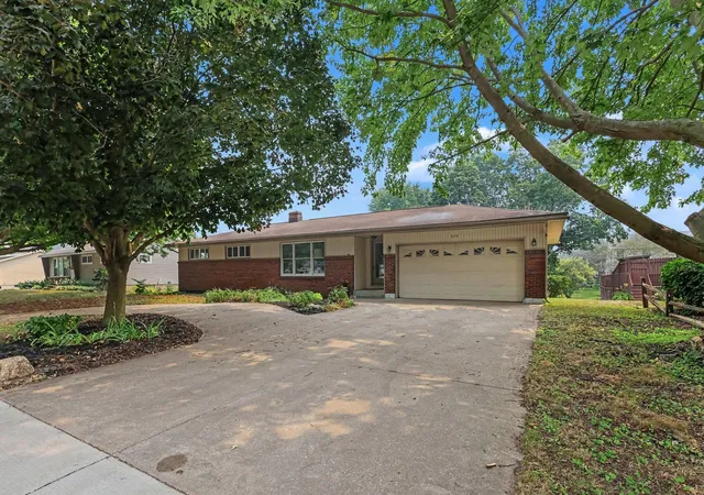 1st image of 275 Taft St, Zeeland, MI 49464 | MLS# 71026036818