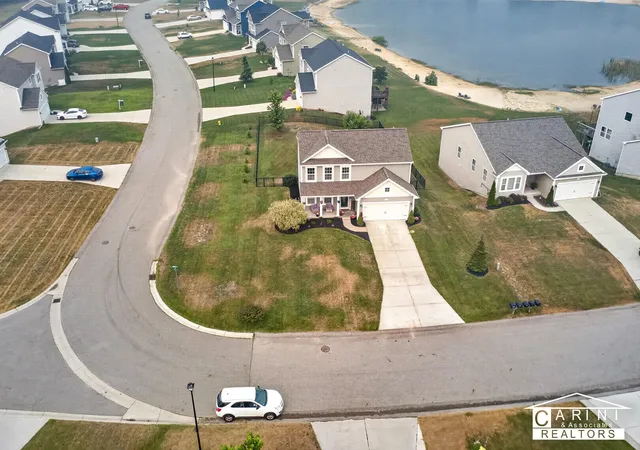 Photo 4 of Single family home for sale at 9291 Big Leaf Dr, West Olive, MI 49460 | MLS# 71026036825 | Listing updated on 2026-09-03