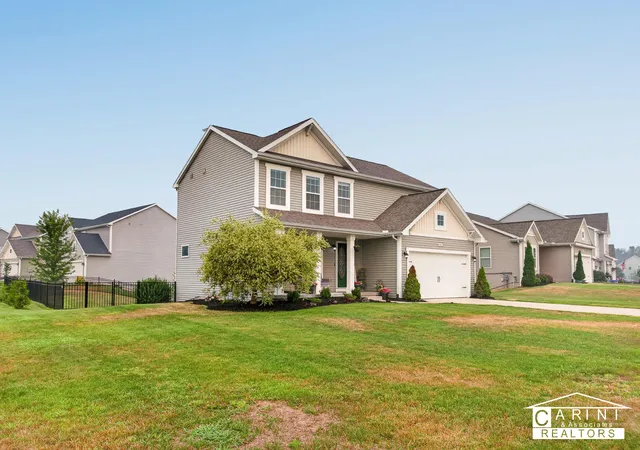 Photo 5 of Single family home for sale at 9291 Big Leaf Dr, West Olive, MI 49460 | MLS# 71026036825 | Listing updated on 2026-09-03