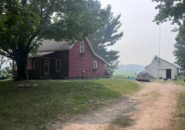 Photo 2 of Single family home for sale at 3521 S 204th Avenue, Hesperia, MI 49421 | MLS# 67026036827 | Listing updated on 2026-08-24