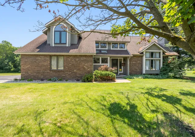 1st image of 111 Tiffany Ln, Battle Creek, MI 49015 | MLS# 64026036835