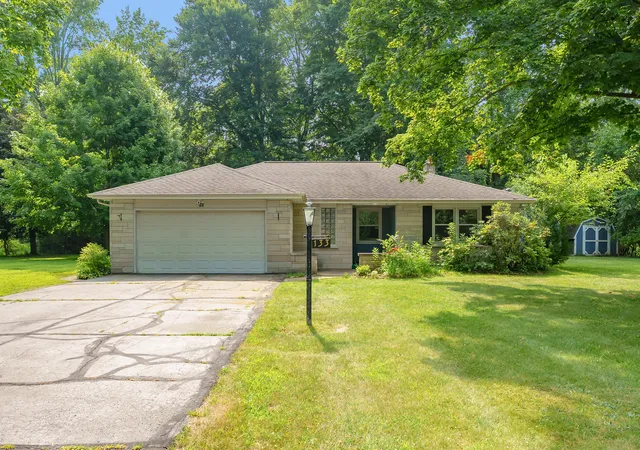 1st image of 133 Waupaka Dr, Battle Creek, MI 49037 | MLS# 66026036831