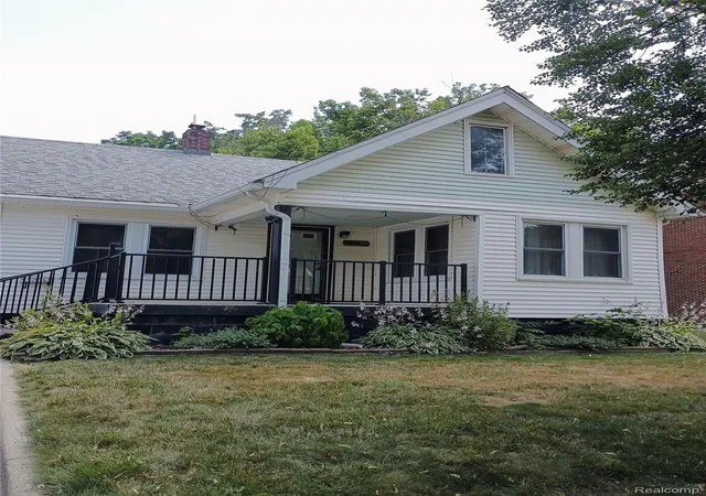 Photo 36 of Single family home for sale at 23 Spokane Dr, Pontiac, MI 48341 | MLS# 20261055362 | Listing updated on 2026-09-11