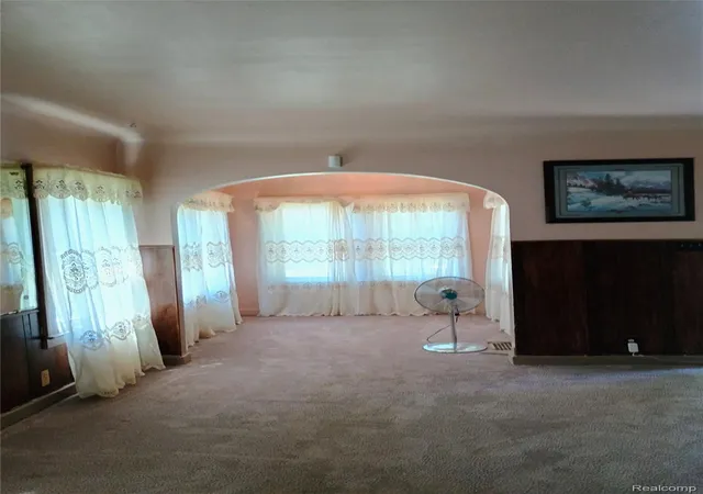 Photo 3 of Single family home for sale at 23 Spokane Dr, Pontiac, MI 48341 | MLS# 20261055362 | Listing updated on 2026-10-09