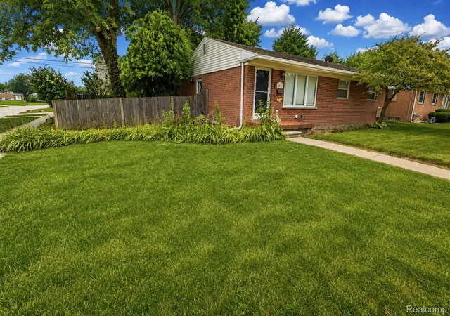 Photo 2 of Single family home for sale at 34011 Majestic St, Westland, MI 48185 | MLS# 20261055392 | Listing updated on 2026-09-03