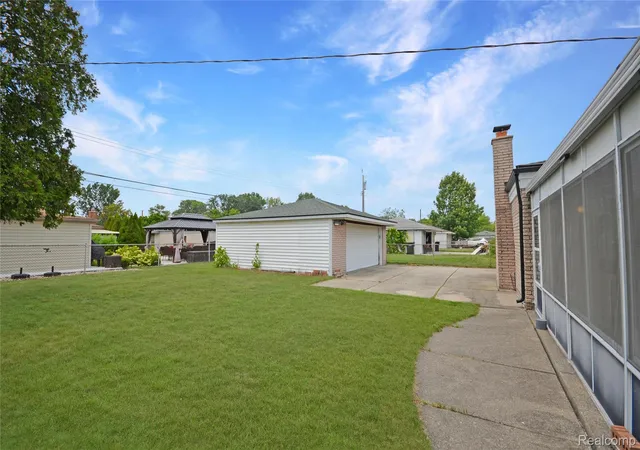35th image of 33509 Stonewood Dr, Sterling Heights, MI 48312 | MLS# 20261055397
