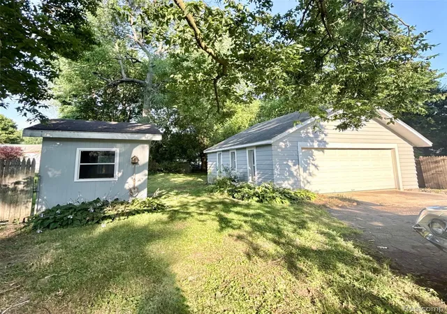 5th image of 129 Morrow St, Kalamazoo, MI 49048 | MLS# 20261055404