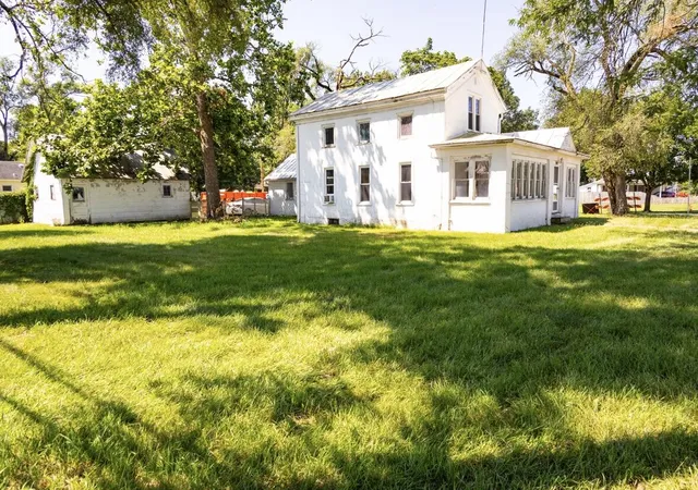 Photo 2 of Single family home for sale at 120 Union St, Lawton, MI 49065 | MLS# 66026036876 | Listing updated on 2026-07-20