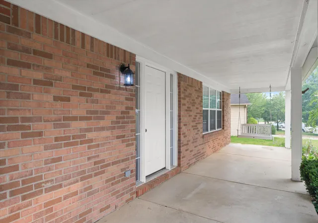 2nd image of 4672 Nutmeg Dr, Ypsilanti, MI 48197 | MLS# 81026036878
