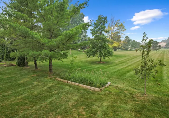 66th image of 4672 Nutmeg Dr, Ypsilanti, MI 48197 | MLS# 81026036878
