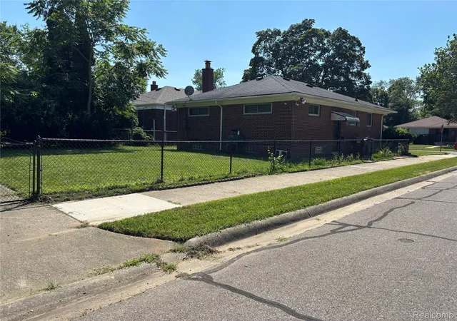 Photo 4 of Single family home for sale at 12930 Hazelton St, Detroit, MI 48223 | MLS# 20261055420 | Listing updated on 2026-08-24