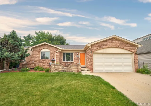 Photo 1 of Single family home for sale at 36765 Melbourne Dr, Sterling Heights, MI 48312 | MLS# 20261055423 | Listing updated on 2026-08-03