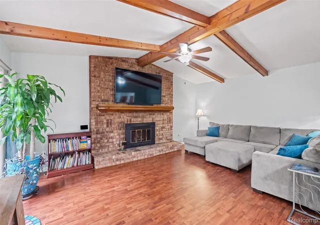 Photo 4 of Single family home for sale at 36765 Melbourne Dr, Sterling Heights, MI 48312 | MLS# 20261055423 | Listing updated on 2026-08-03