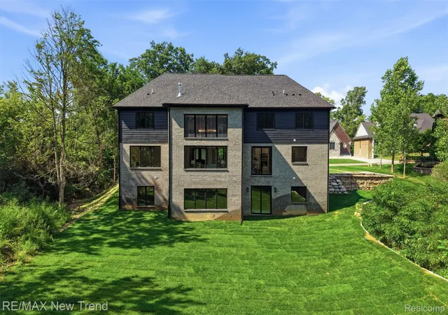 Photo 67 of Single family home for sale at 28943 Wintergreen, Farmington Hills, MI 48331 | MLS# 20261055454 | Listing updated on 2026-07-18