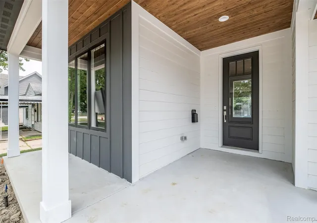 1st image of 3532 Linwood Ave Ave, Royal Oak, MI 48073 | MLS# 20261055455