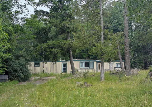 2nd image of 4192 Highbanks Dr, Omer, MI 48749 | MLS# 77080071214