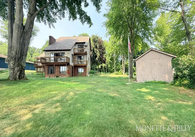 Photo 3 of Single family home for sale at 2883 Lakeshore Rd, Twin Lake, MI 49457 | MLS# 71026036906 | Listing updated on 2026-09-15