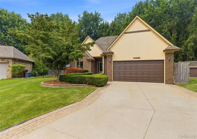 Photo 2 of Single family home for sale at 48053 Mill Crk Ct, Chesterfield, MI 48047 | MLS# 20261055476 | Listing updated on 2026-07-30