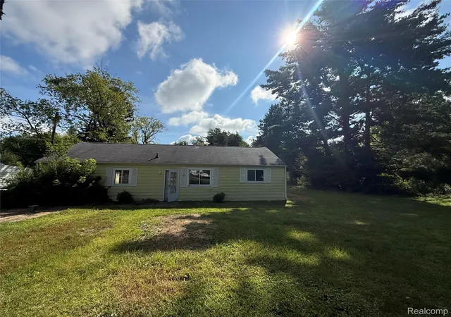 Photo 2 of Single family home for sale at 1139 Baldwin Rd, Lapeer Township Lapeer, MI 48446 | MLS# 20261055478 | Listing updated on 2026-08-29