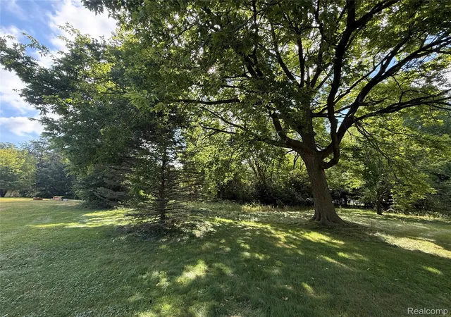 Photo 4 of Single family home for sale at 1139 Baldwin Rd, Lapeer Township Lapeer, MI 48446 | MLS# 20261055478 | Listing updated on 2026-08-29