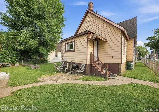 Photo 2 of Single family home for sale at 75 E Cicotte St, River Rouge, MI 48218 | MLS# 20261055482 | Listing updated on 2026-07-18