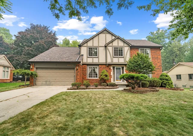 Photo 1 of Single family home for sale at 25872 Hunt Clb Blvd, Farmington Hills, MI 48335 | MLS# 81026036929 | Listing updated on 2026-08-21