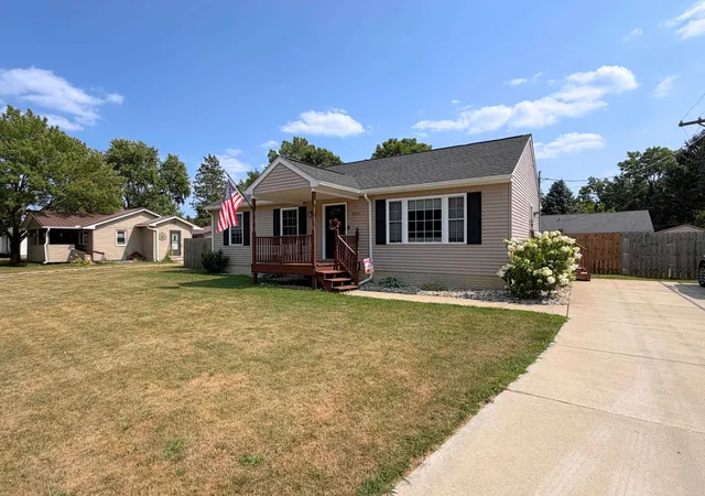 1st image of 5032 Murphy Rd, Flint, MI 48506 | MLS# 5050215357