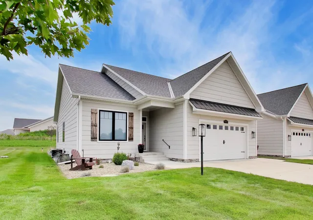 1st image of 10333 S Noellyn Dr, Berrien Springs, MI 49103 | MLS# 69026036932