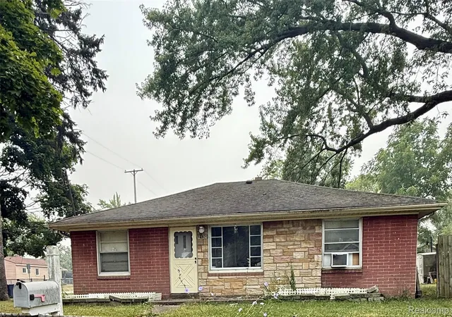 Photo 1 of Sale Pending at 2126 Nebraska Ave, Flint, MI 48506 | MLS# 20261055487 | Listing updated on 2026-09-10