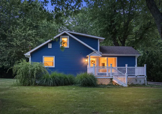 39th image of 12865 Flynn Rd, Sawyer, MI 49125 | MLS# 69026036949