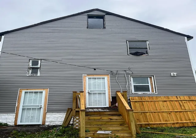 11th image of 15796 14th St, Detroit, MI 48238 | MLS# 20261055511