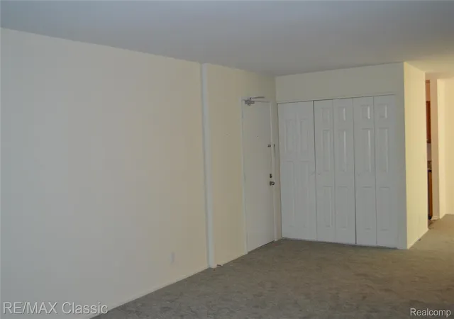 Photo 3 of Condo for sale at 2142 Pauline Blvd, Ann Arbor, MI 48103 | MLS# 20261055515 | Listing updated on 2026-09-17