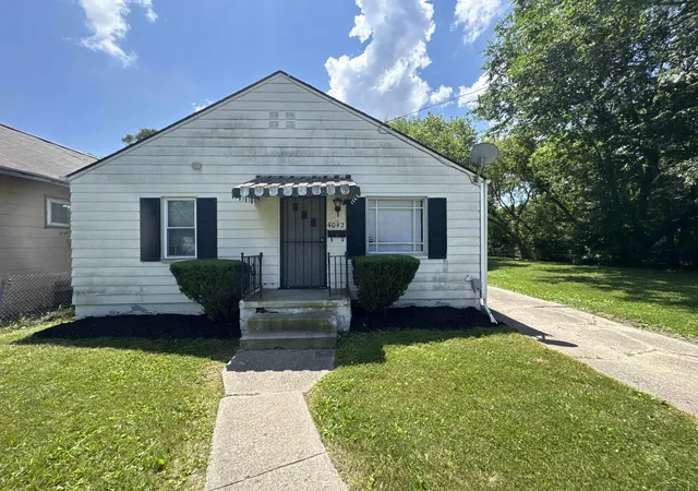 Photo 1 of Single family home for sale at 4042 Webber St, Saginaw, MI 48601 | MLS# 61050215372 | Listing updated on 2026-08-26