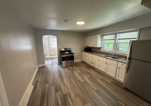 Photo 3 of Single family home for sale at 4042 Webber St, Saginaw, MI 48601 | MLS# 61050215372 | Listing updated on 2026-08-26