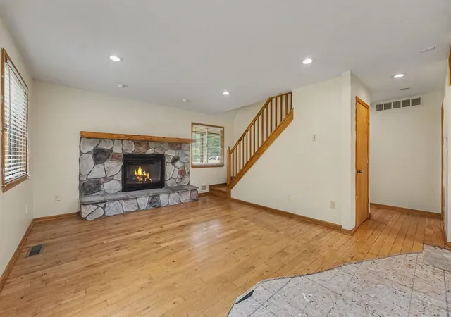 image of 8885 Edgewater Dr, Stanwood, MI 49346 | MLS# 72026036978