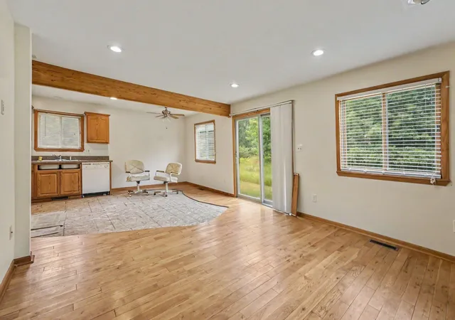 image of 8885 Edgewater Dr, Stanwood, MI 49346 | MLS# 72026036978